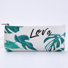 Load image into Gallery viewer, Green leaf student leather pencil case